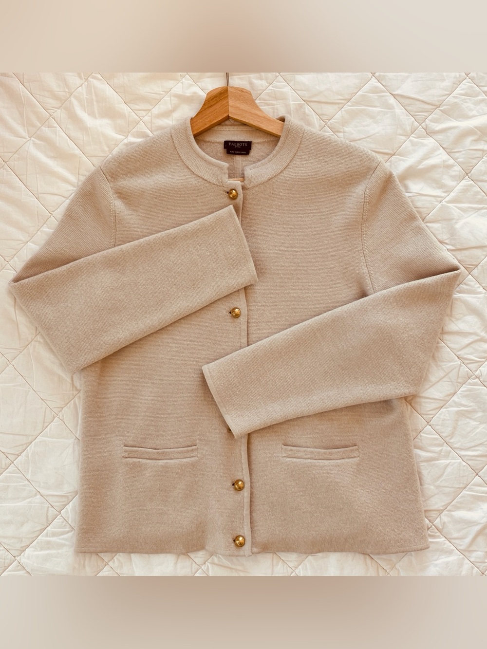 Talbots Petites 100% Beige Merino Wool Cardigan Sz M/L